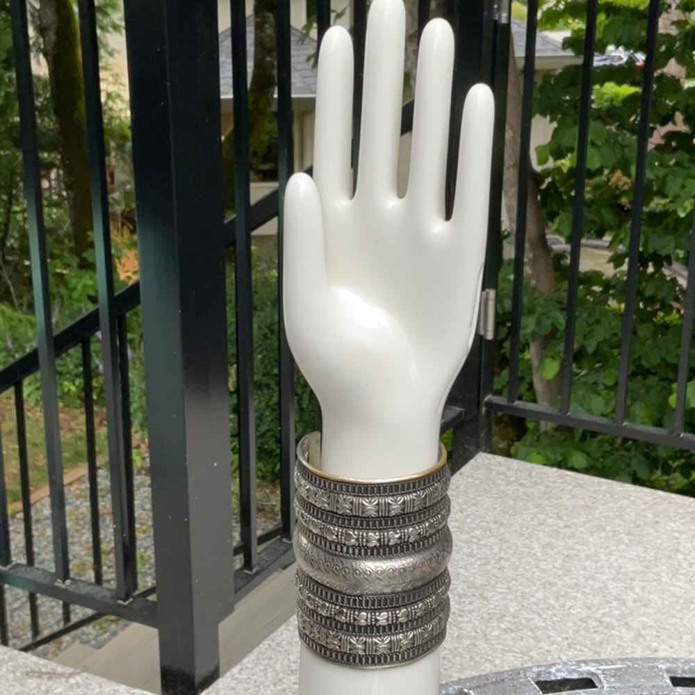 Vintage Silver Tone Metal Cuff Bracelet